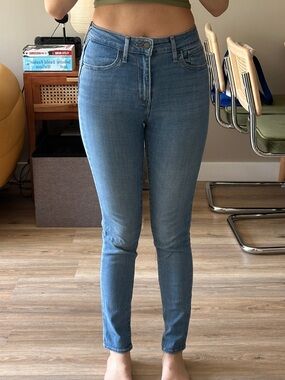 Levi's 721 blue high-rise skinny jeans